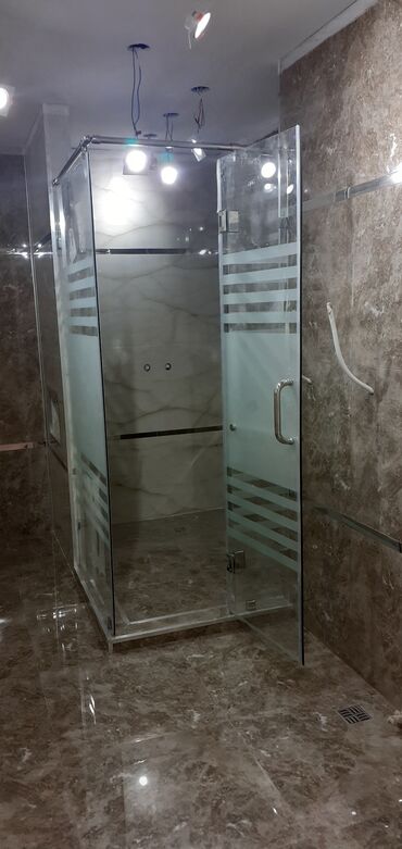 Duş kabinaları, arakəsmələr: Yeni Arakəsmə, Düzbucaqlı, Pulsuz çatdırılma — 2