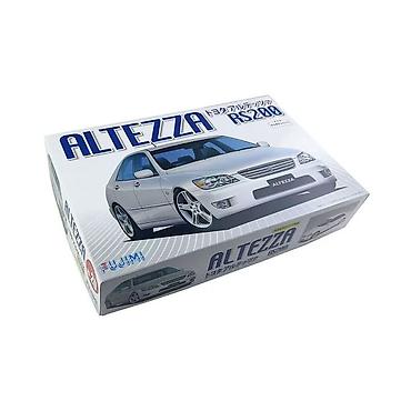 ловля рыбы: Пластиковая модель для сборки: Toyota Altezza RS200 (Fujimi) В — 2