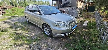 2 4 д: Toyota Avensis: 2004 г., 2 л, Автомат, Бензин, Универсал — 10