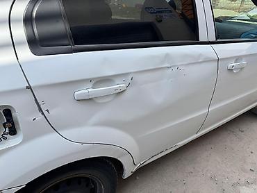 Chevrolet: Chevrolet Aveo: 2017 г., Бензин, Седан — 6