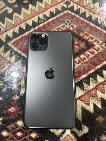 Apple iPhone: IPhone 11 Pro, 256 GB, Qara, Simsiz şarj, Face ID