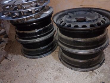 diskilərin satışı: Disk Hyundai R 15, 5 Boltlu