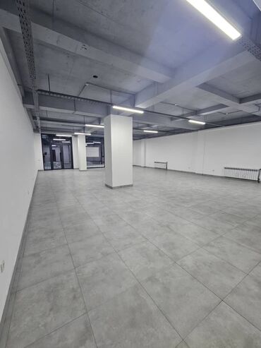 Офисы: Сдаю Офис, 70 м², В бизнес центре, 1 линия, С последующим выкупом, С системой безопасности