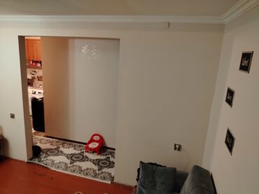 Köhnə tikili: Mənzil Mingəçevirdə Dostluğ parkının yanında yerləşir. Mənzil 2 otağ 1 — 2