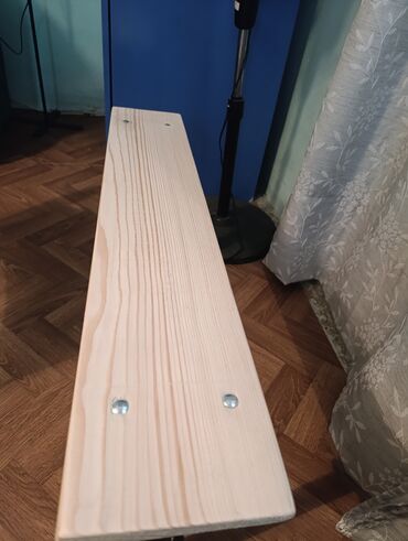 Setovi stolova i stolica: Klub sto + klupa (ručni rad) - Moderan klub sto kvadratnog oblika sa — 4