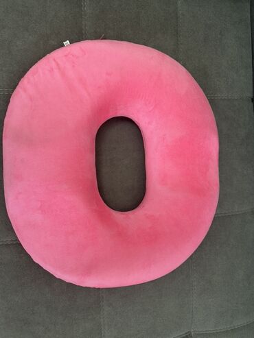 ортопедическая подушка для сидения: Ортопедическая подушка‑кольцо (донат) для сидения - Форма: кольцо с