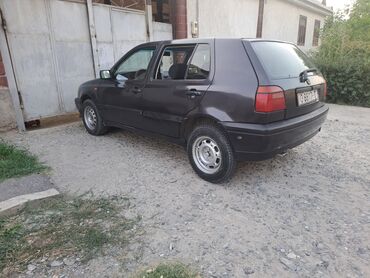 на голф: Volkswagen Golf GTI: 1993 г., 1.6 л, Механика, Бензин, Хэтчбэк