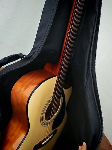 Гитары: Акустическая гитара Yamaha Fs100c (форма фолк/концерт с вырезом) at lalafo.kg — 15 Гитары: Акустическая гитара Yamaha Fs100c (форма фолк/концерт с вырезом) — 15