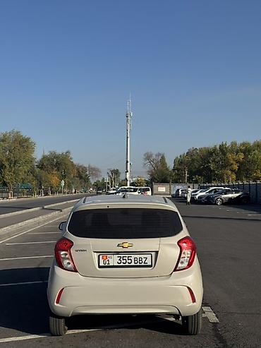 Chevrolet: Chevrolet Spark: 2019 г., 1 л, Хэтчбэк at lalafo.kg — 3 Chevrolet: Chevrolet Spark: 2019 г., 1 л, Хэтчбэк — 3