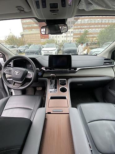 Toyota: Toyota Sienna: 2023 г., 2.5 л, Автомат, Гибрид, Минивэн — 8