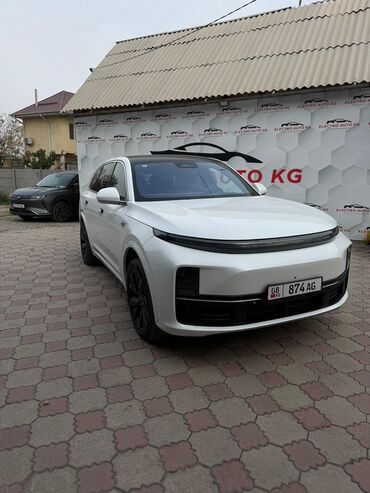 спринтер дубл кабина бортовой борт 3 30 м: Lixiang L7: 2024 г., 1.5 л, Гибрид, Кроссовер