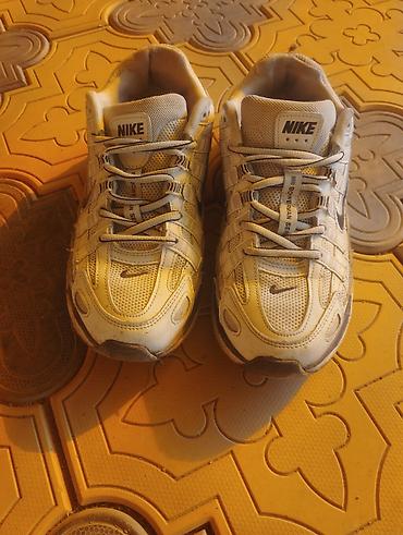зип кофта: Мужские кроссовки, 38, Nike, Б/у, цвет - Белый, Самовывоз — 4