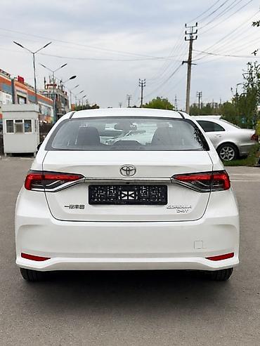 byd e2 2024: Toyota Corolla: 2025 г., 1.2 л, Вариатор, Бензин, Седан — 7