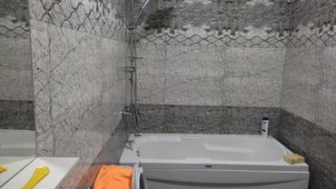 Günlük kirayə evlər: Gunluk kiraye verilir. Geniş həyət sahəsi və iki mərtəbəli müasir — 10