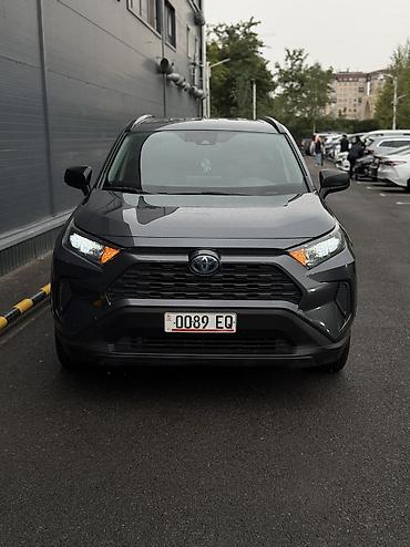 Toyota RAV4: 2020 г., 2.5 л, Вариатор, Гибрид, Кроссовер