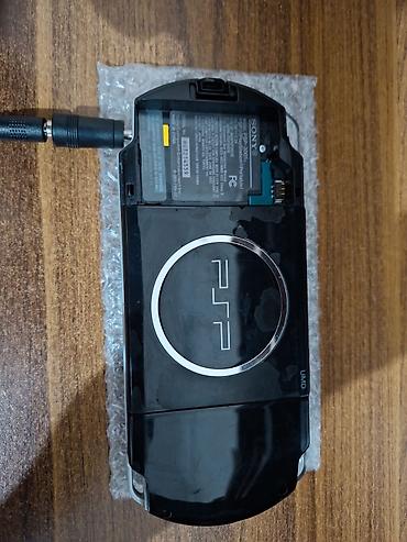 ps 3 konsolu: Psp3000 madel amerika regindu problemsiz isleyir uzerinde 4gb orjinal — 3