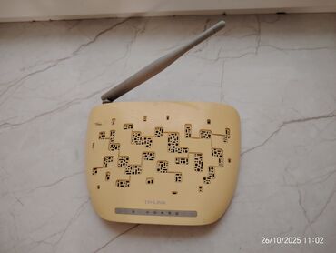 Masaüstü kompüterlər və iş stansiyaları: TP-Link Wi-Fi router (modem) satılır TP-Link modem/router, işlək