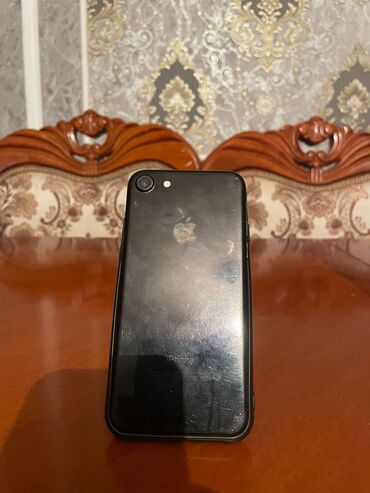 ayfon 11 gence: IPhone 7, 32 GB, Jet Black, Barmaq izi