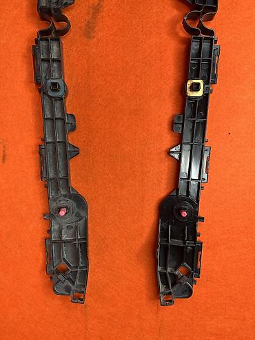 Бампер и комплектующие: Бампер Toyota, Оригинал — 3