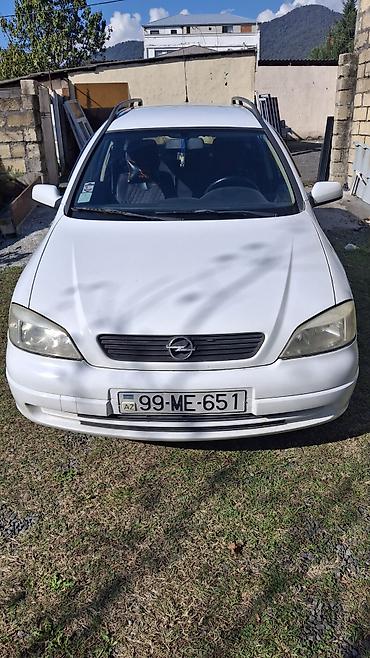 avtomobil kreditlə: Opel Astra Caravan (Universal) – ağ rəngdə, 5 qapı Mühərrik və — 1