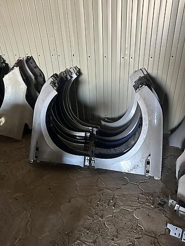 Бампер и комплектующие: Бампер Kia, Оригинал — 62