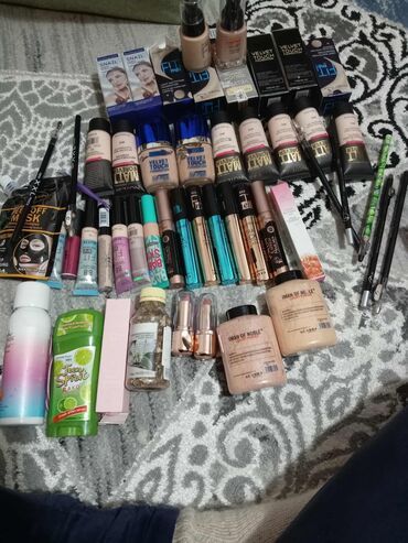 Šminka: Svašta nešto od šminke paketi i na komad. Svašta nešto mešano — 25