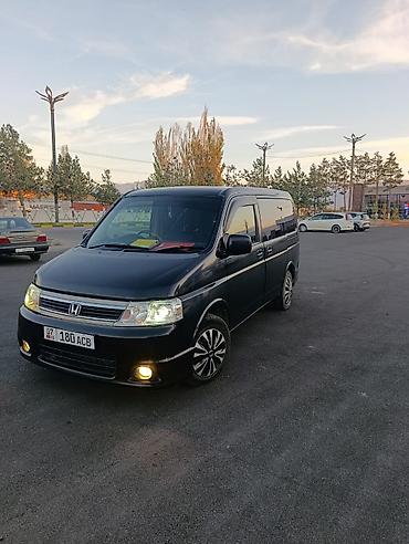 Honda Stepwgn: 2002 г., 2 л, Автомат, Бензин, Минивэн