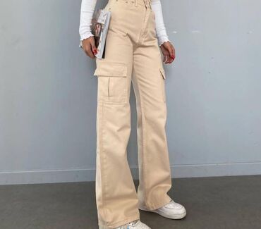 zara kožne pantalone: S (EU 36), M (EU 38), L (EU 40)