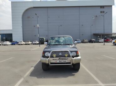 Mitsubishi: Mitsubishi Pajero: 1992 г., 3 л, Автомат, Бензин, Внедорожник