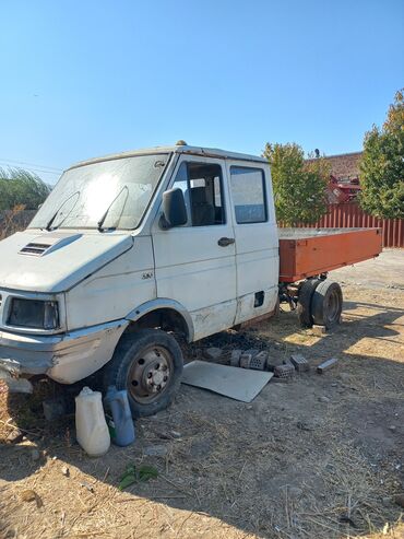 фара камри 55 оригинал цена: Легкий грузовик, Iveco, Дубль, 3 т, Б/у