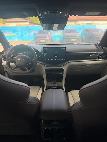 BYD: BYD Song Plus: 2025 г., 1.5 л, Робот, Гибрид, Кроссовер — 10