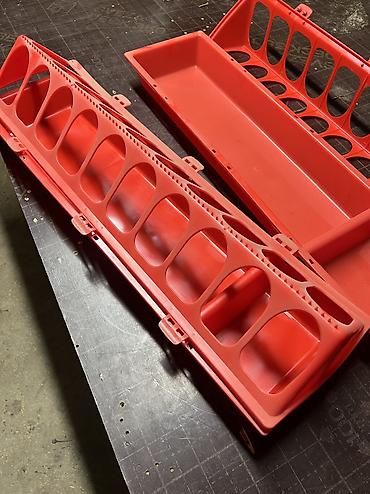 Зоотовары: Продаю кормушки для кур индюков цена 350сом at lalafo.kg — 2 Зоотовары: Продаю кормушки для кур индюков цена 350сом — 2