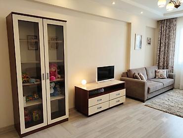 heyet ucun divan: Tv stend və qorka şkaf. Satilir — 1