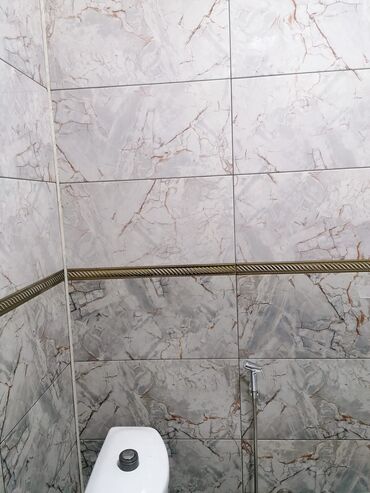 Uzunmüddətli kirayə evlər: 40 kv. m, 2 otaqlı -da lalafo.az — 12 Uzunmüddətli kirayə evlər: 40 kv. m, 2 otaqlı — 12