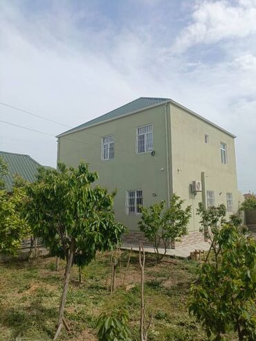 Həyət evləri və villaların satışı: Mehdiabad 6 otaqlı, 130 kv. m, Yeni təmirli