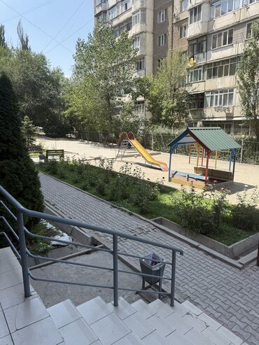 сдается квартира 2 комнаты: 2 комнаты, 62 м², Элитка, 2 этаж