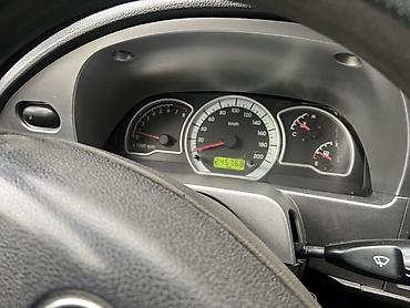 nexia ravon: Daewoo Nexia: 2008 г., 1.5 л, Кол менен иштөөчү, Бензин, Седан — 3