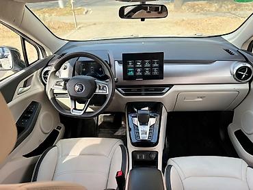 BYD: BYD Yuan Pro: 2022 г., Электромобиль — 7