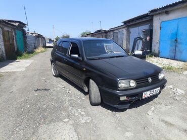 Volkswagen: Volkswagen Golf: 1992 г., 1.8 л, Механика, Бензин, Хэтчбэк