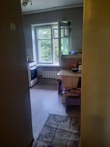 бишкек куплю квартиру: 1 комната, 33 м², Малосемейка, 2 этаж, Косметический ремонт
