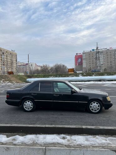 Mercedes-Benz: Mercedes-Benz W124: 1994 г., 3.2 л, Автомат, Бензин, Седан