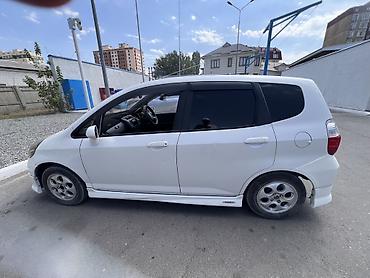 fit 2012: Honda Fit: 2002 г., 1.3 л, Автомат, Бензин, Хэтчбэк — 4