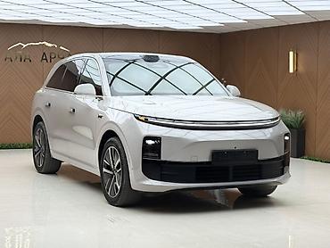 Lixiang: Lixiang L6: 2024 г., 1.5 л, Автомат, Электромобиль — 2