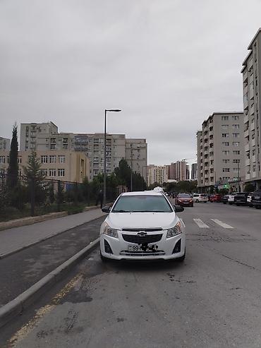 kruz masin: Chevrolet Cruze: 1.6 l | Hetçbek — 1