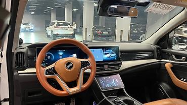 Lixiang: Lixiang L7: 2022 г., Электромобиль, Кроссовер — 6