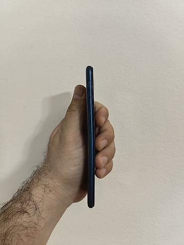 honor telefon: Huawei Y6 2019 plavi dual sim sim free, sa 2/32 gb memorije. Ok očuvan — 2