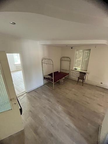 Продажа помещений свободного назначения: Продается объект с большим земельным участком и хозяйственными — 10