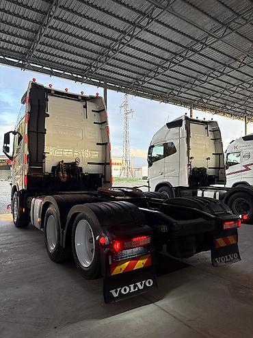 круглый: Тягач, Volvo, 2019 г., Без прицепа — 5
