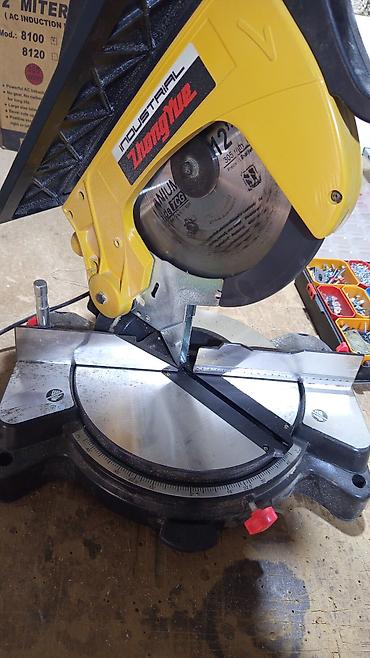 Alətlər: AŞAĞI YERİ YOXDUR TƏCİLİ SATILIR AZ İŞLƏNİB ZhongYue 12" Miter Saw — 2
