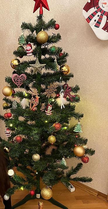 Yeni il üçün süni şam ağacı və tam bəzək dəsti - Yaşıl rəngli süni lalafo.az -da Yeni il üçün süni şam ağacı və tam bəzək dəsti - Yaşıl rəngli süni